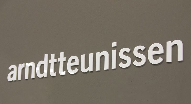 Neues Logo der arndtteunissen GmbH