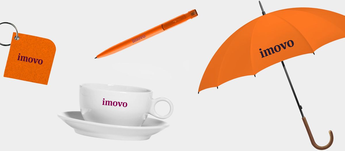 Überblick verschiedenster Werbemitte Schlüsselanhänger Kaffeetasse Kugelschreiber Regenschirm für imovo
