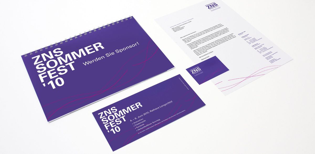 Übersicht von diversen Printmedien wie Briefbogen, Visitenkarte und Flyer für den Förderkreis ZNS Langenfeld