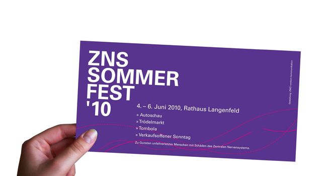 Nahaufnahme eines Flyers für das ZNS Sommerfest 2010